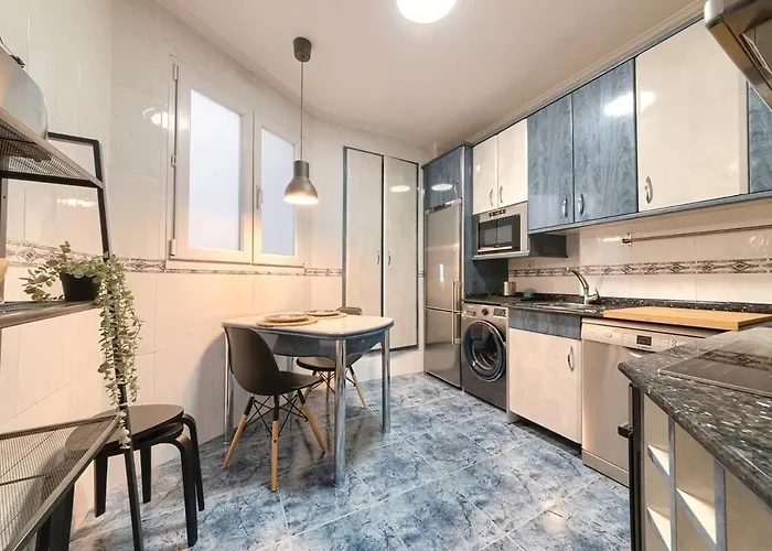 Апартаменты Cute Бильбао